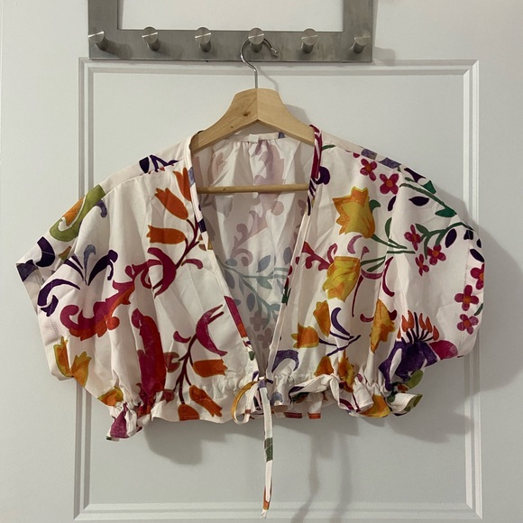 Crop top flower print - Picture 2 of 3